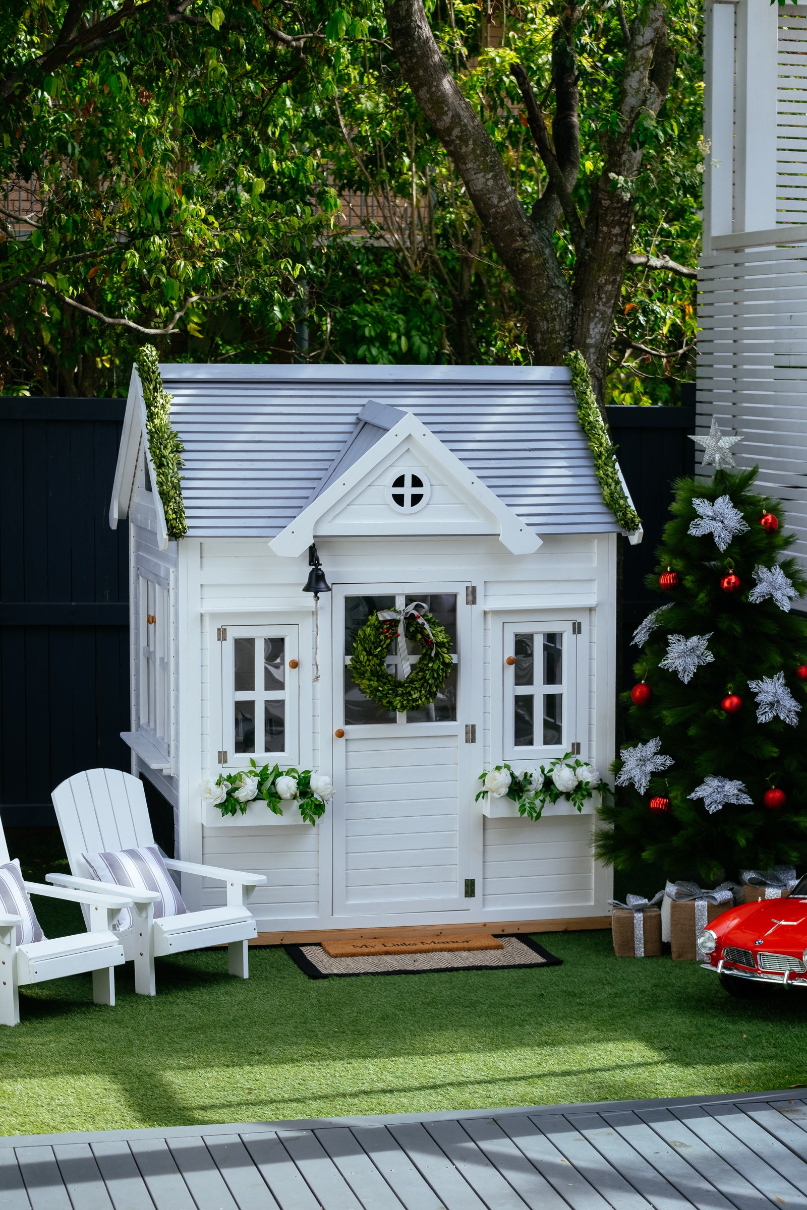 Cottage playhouse deals